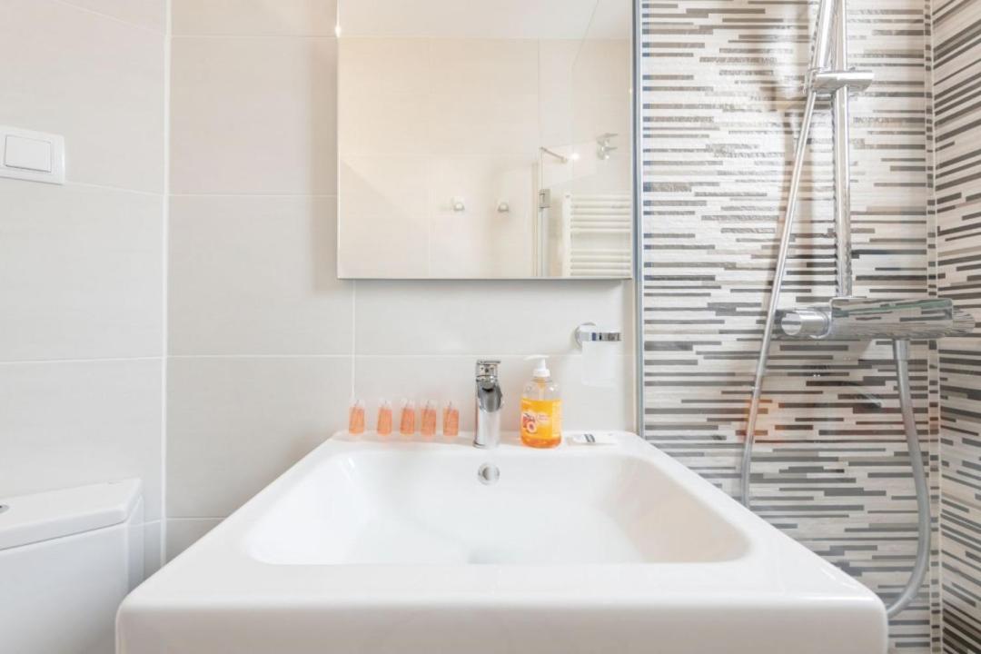 2Bd 1Bth Furnished - Nuevos Ministerios Διαμέρισμα Μαδρίτη Εξωτερικό φωτογραφία